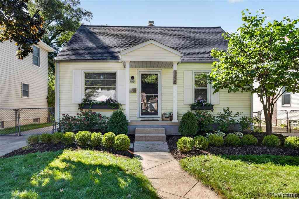 Homes For Sale - 1110 Bauman Avenue <br/> Royal Oak, MI 48073