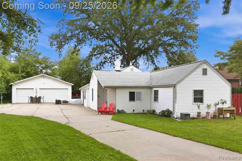Homes For Sale - 36530 Union Lake Road <br/> Harrison Township, MI 48045