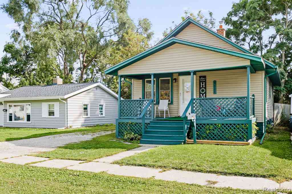 Homes For Sale - 1622 Francis Street <br/> Port Huron, MI 48060