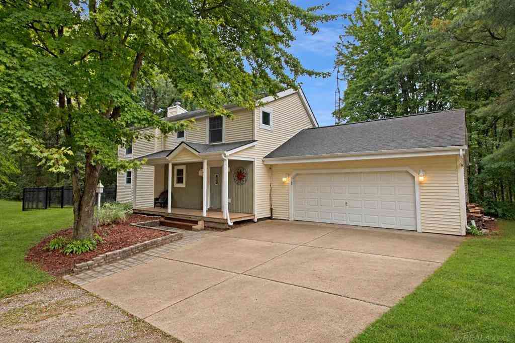 Homes For Sale - 496 Kuwe Lane <br/> Lapeer, MI 48446