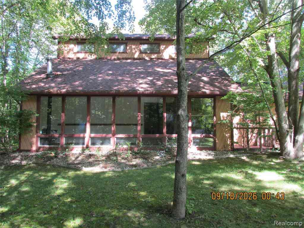 Homes For Sale - 8505 Lindsey Road <br/> Saint Clair County, Casco, MI 48064