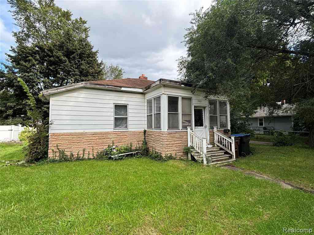 Homes For Sale - 302 N Prospect Road <br/> Ypsilanti, MI 48198
