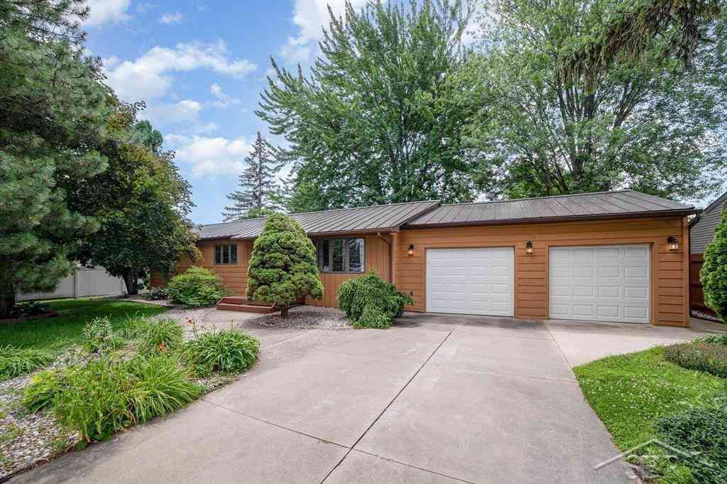 Homes For Sale - 409 W Edwin Street <br/> Bay County, Linwood, MI 48634