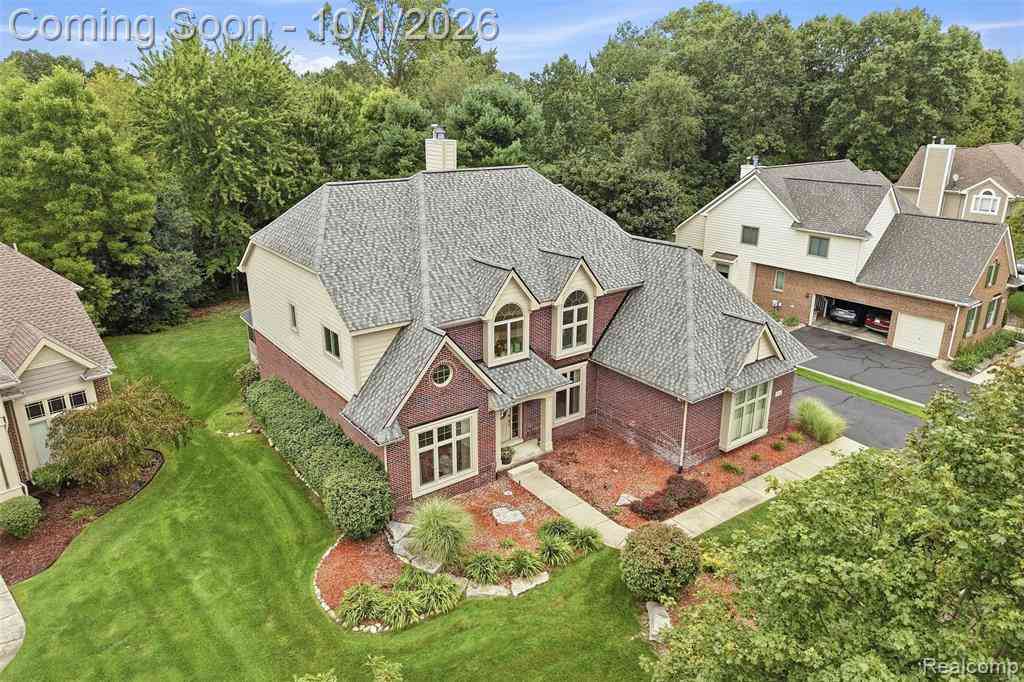 Homes For Sale - 4840 Eagle Springs Court <br/> Clarkston, MI 48348