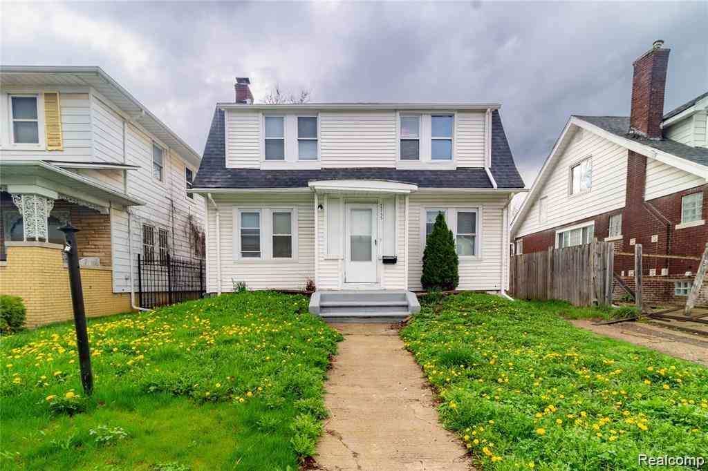 Homes For Sale - 13135 Washburn Street <br/> Detroit, MI 48238