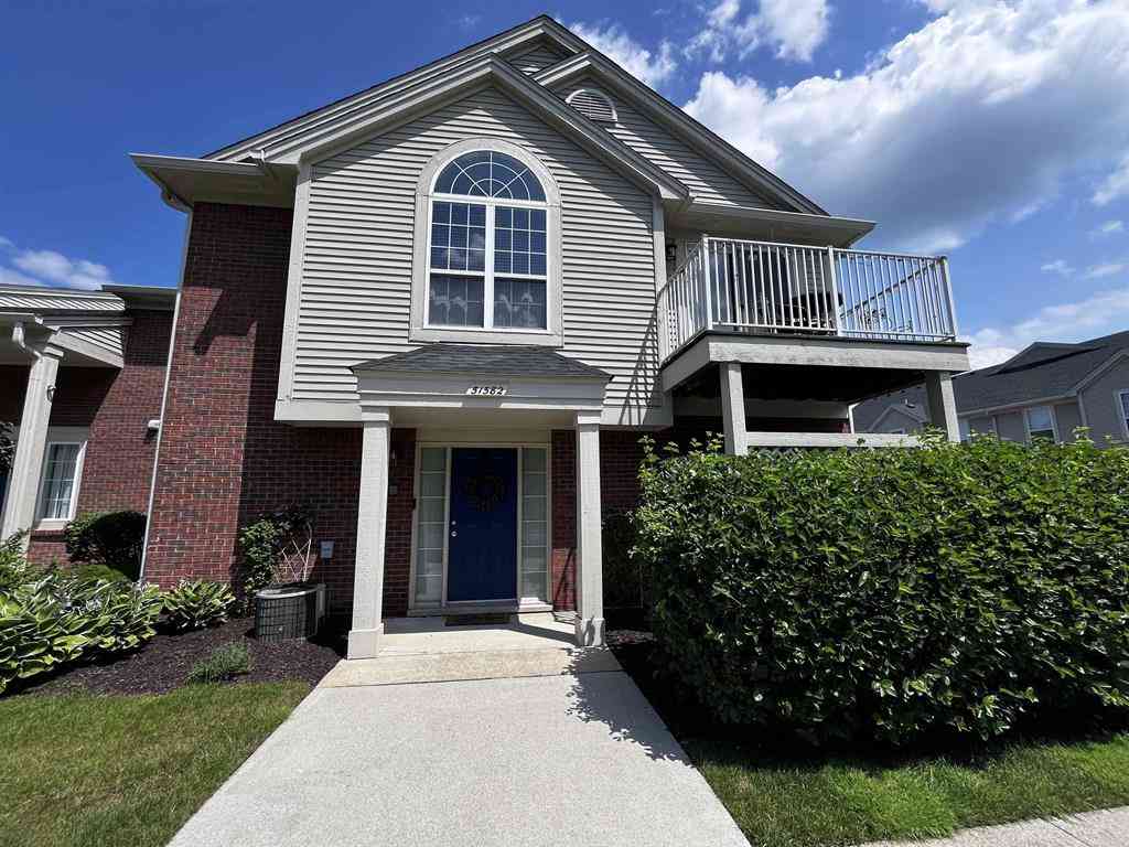 Condo For Sale - 51582 Stern Lane <br/> Chesterfield, MI 48051