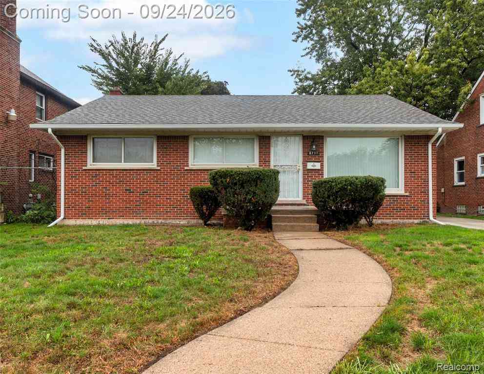 Homes For Sale - 8791 E Outer Drive <br/> Detroit, MI 48213