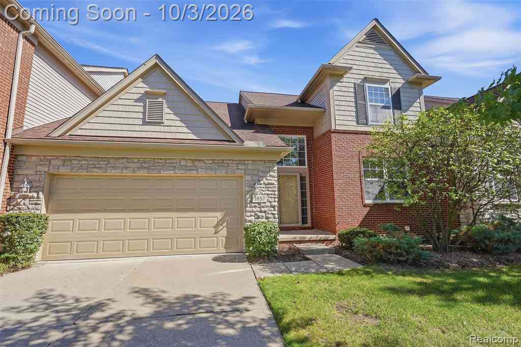 Condo For Sale - 1857 Scenic Drive <br/> Canton, MI 48188