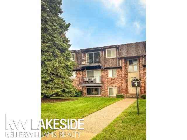 Condo For Sale - 104 Riviera Drive <br/> Saint Clair Shores, MI 48080