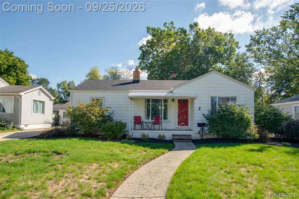 Homes For Sale - 15932 Woodworth  <br/> Redford, MI 48239