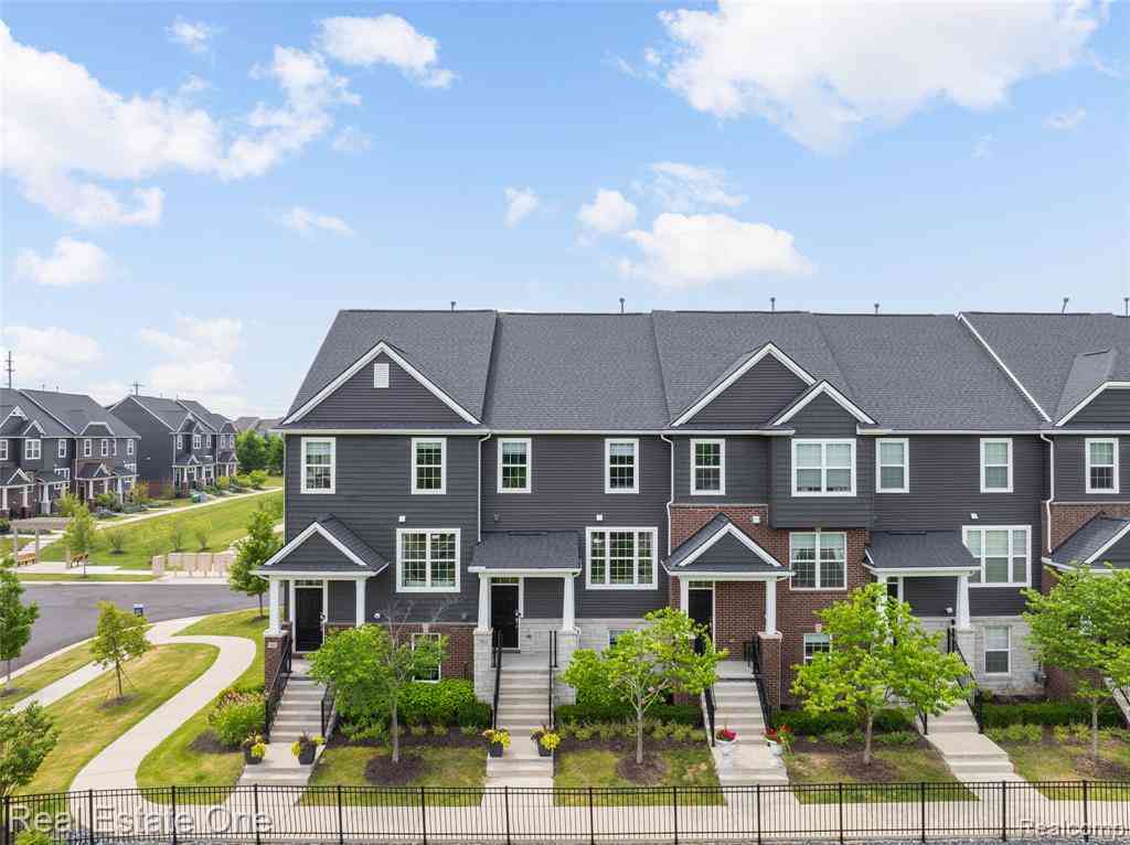 Condo For Sale - 180 S Mill Street <br/> Plymouth, MI 48170
