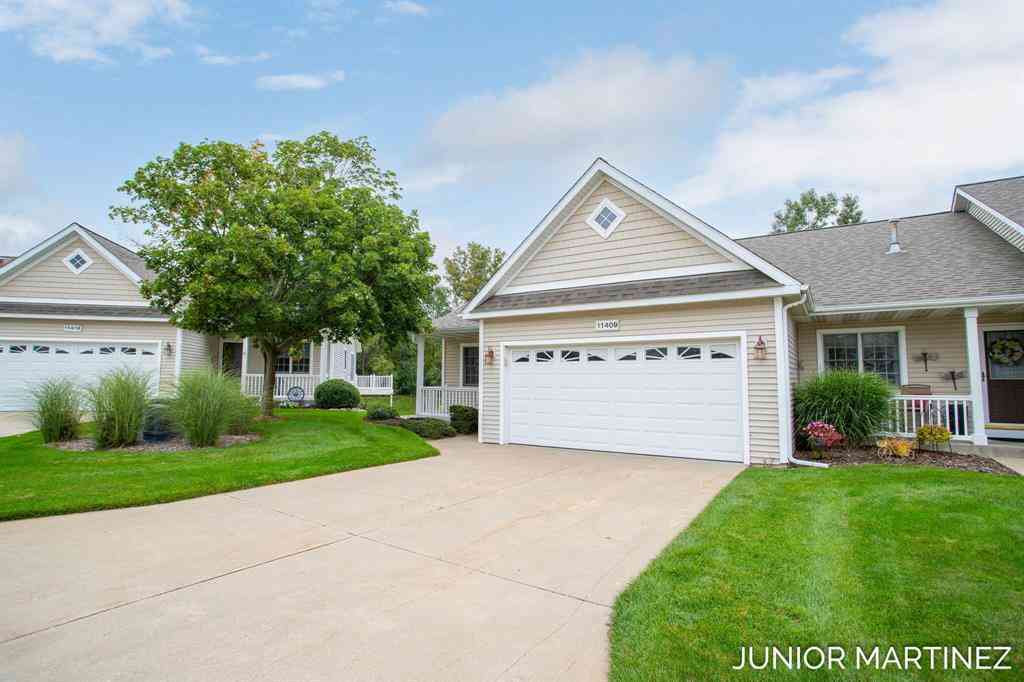 Condo For Sale - 11409 N Lake Drive <br/> Holland, MI 49424