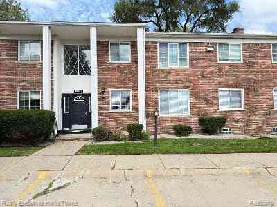 Condo For Rent - 39477 Van Dyke Avenue <br/> Sterling Heights, MI 48313