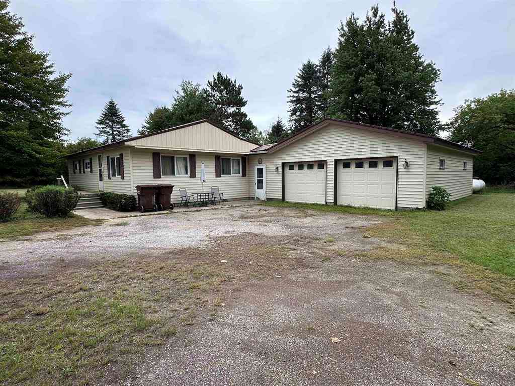 Homes For Sale - 491 Brown Road <br/> Bay County, Standish, MI 48658