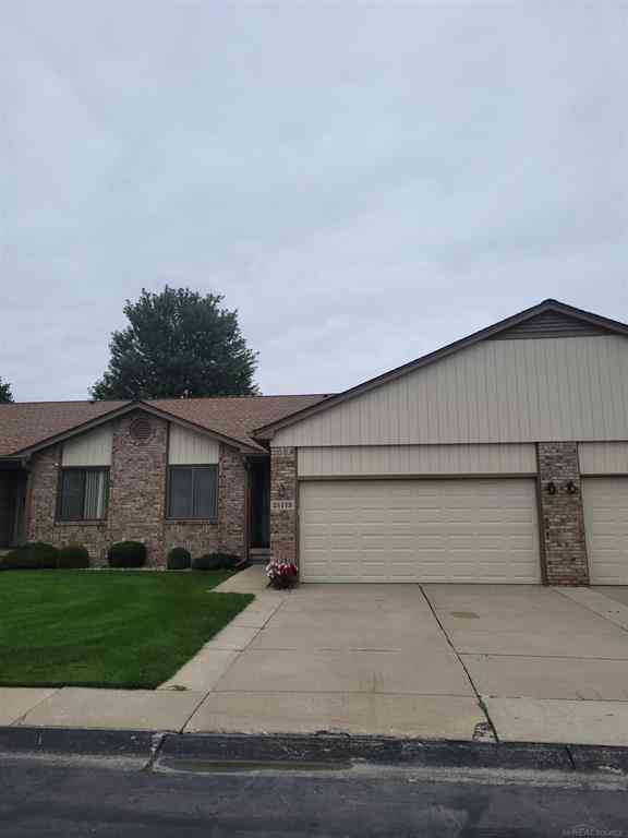 Condo For Sale - 26173 Annagrove Lane <br/> Chesterfield, MI 48051