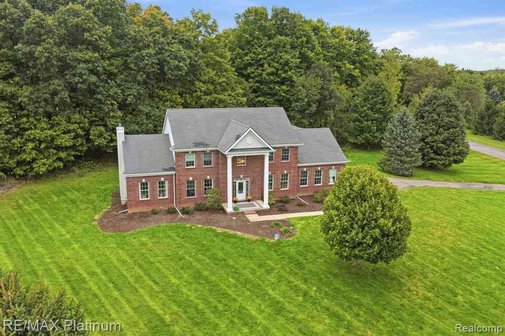 Homes For Sale - 7035 Winters Court <br/> Dexter, MI 48130