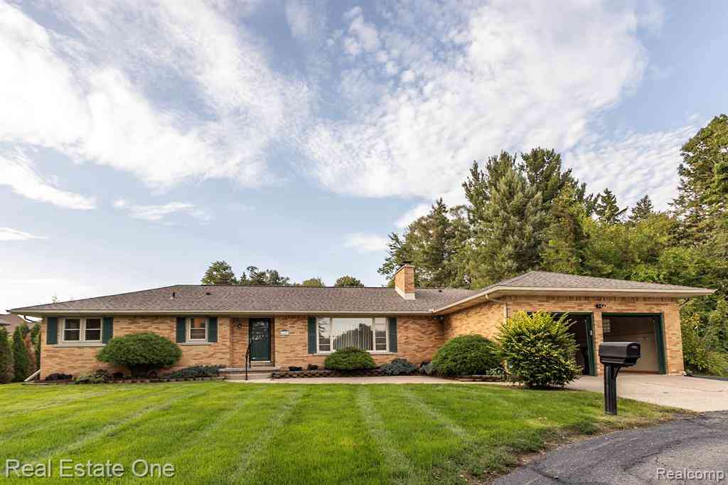 Homes For Sale - 45400 N Territorial Road <br/> Plymouth, MI 48170