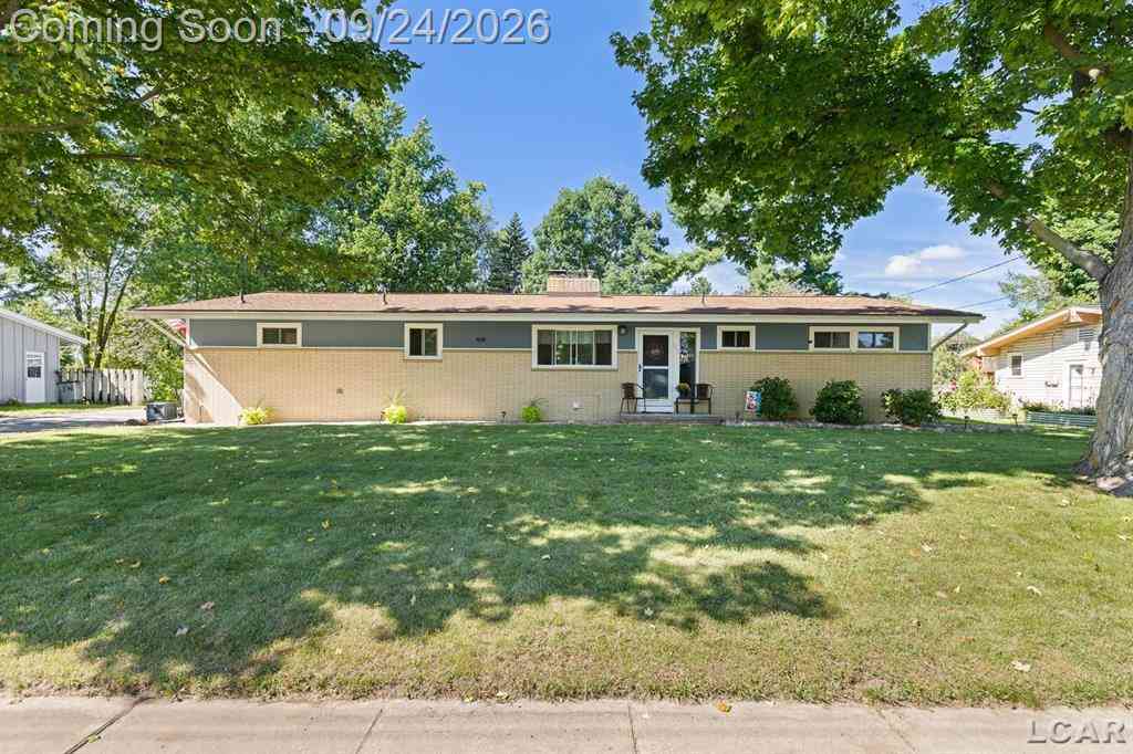 Homes For Sale - 503 Seminole Drive <br/> Lenawee County, Tecumseh, MI 49286
