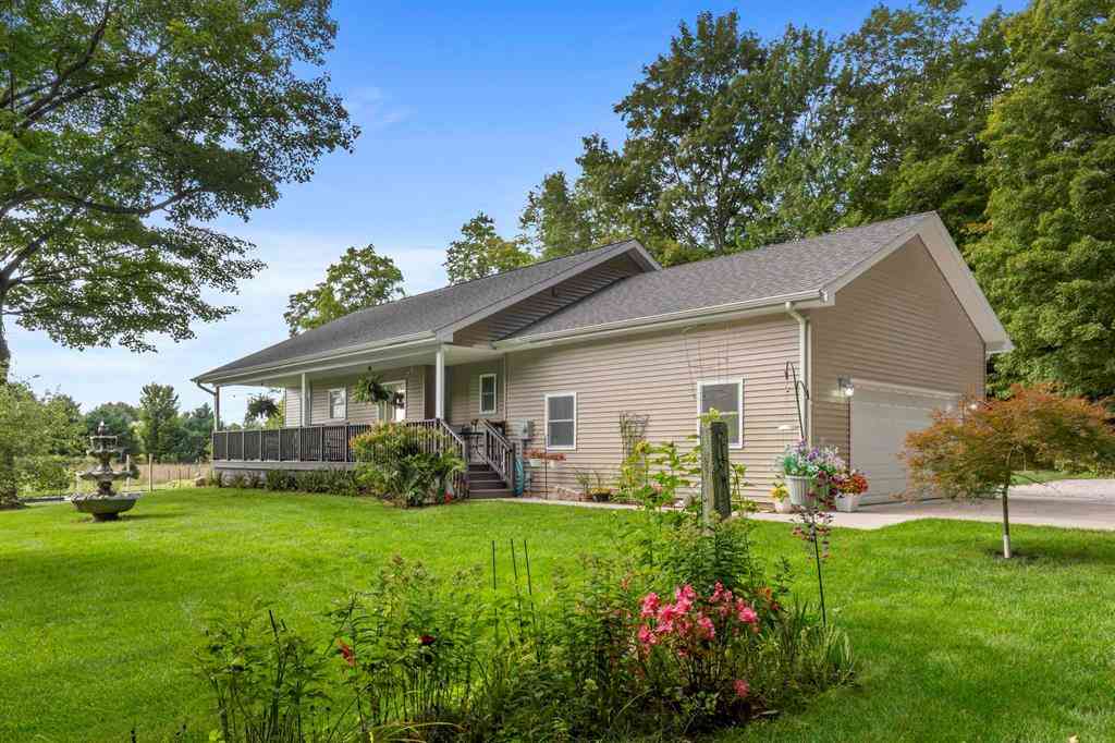 Homes For Sale - 7686 Indian Hill Road <br/> Benzie County, Honor, MI 49640