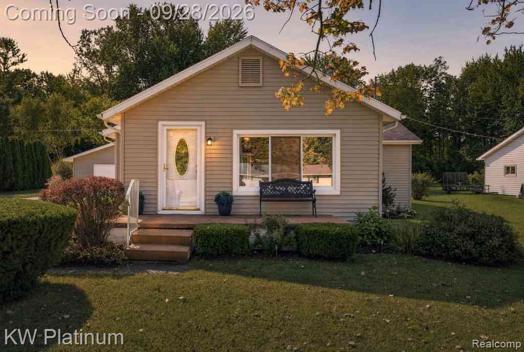Homes For Sale - 4069 Elaine Avenue <br/> Port Huron, MI 48060