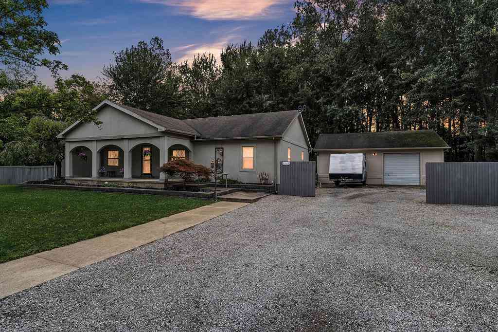Homes For Sale - 25119 Woodruff Road <br/> Flat Rock, MI 48134