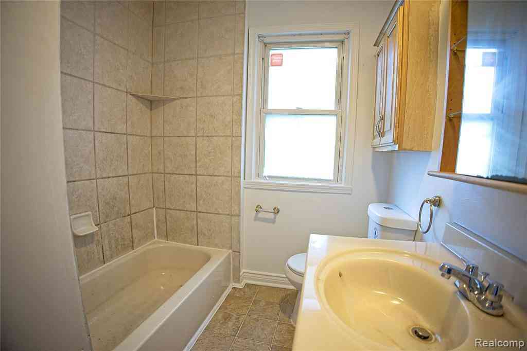 Homes For Sale - 29022 John Hauk Street <br/> Wayne County, Garden City, MI 48135