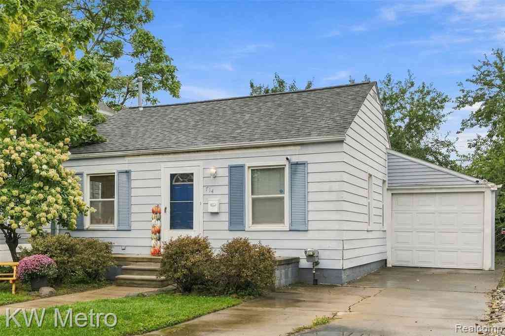 Homes For Sale - 714 Devillen Avenue <br/> Royal Oak, MI 48073