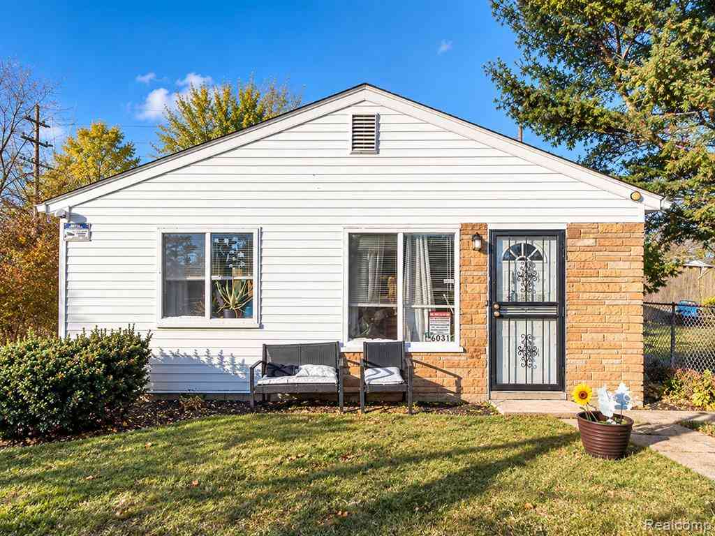 Homes For Sale - 6031 Ashton Avenue <br/> Detroit, MI 48228