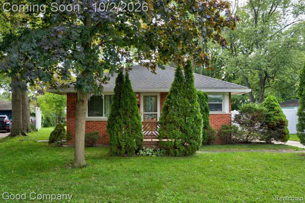 Homes For Sale - 17341 Avilla Boulevard <br/> Oakland County, Southfield, MI 48076