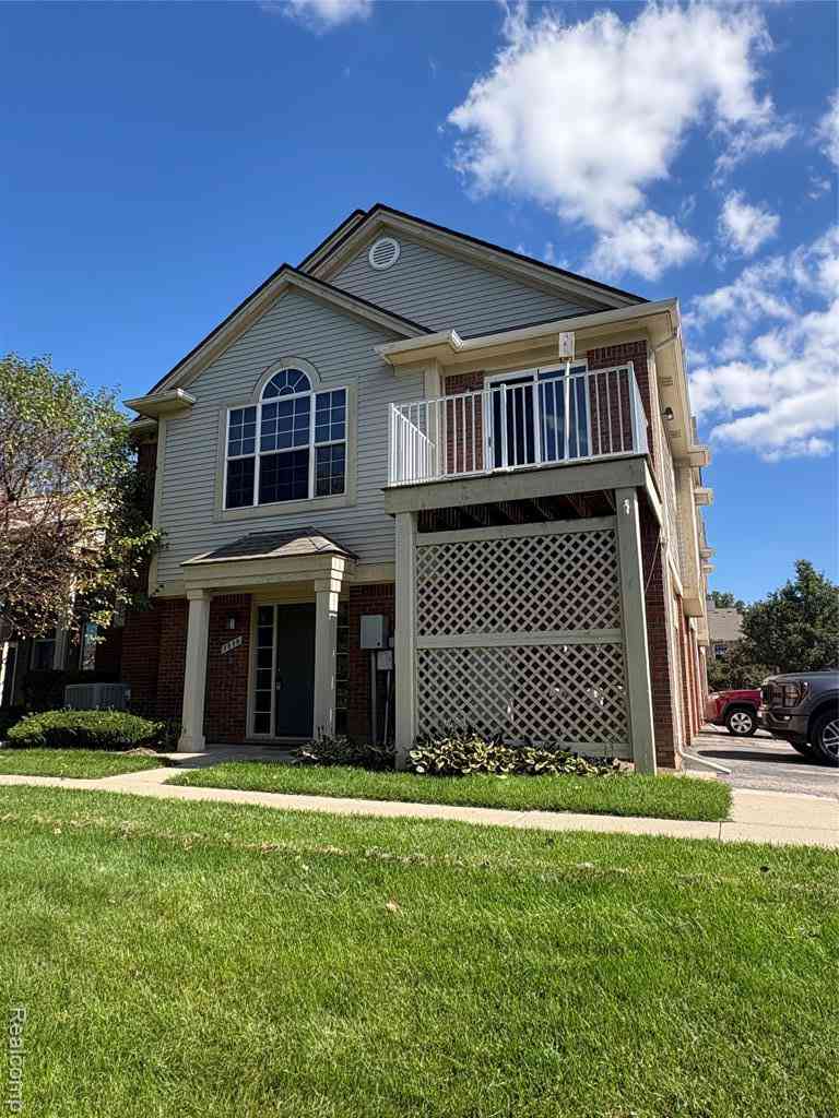 Condo For Rent - 1859 Flagstone Circle <br/> Rochester, MI 48307