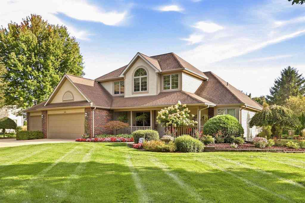 Homes For Sale - 699 Meadow Lane <br/> Frankenmuth, MI 48734