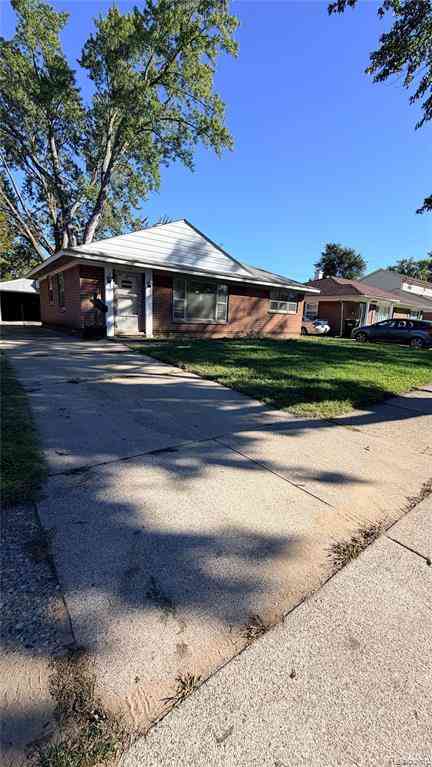 Homes For Sale - 1117 E Brockton Avenue <br/> Oakland County, Madison Heights, MI 48071