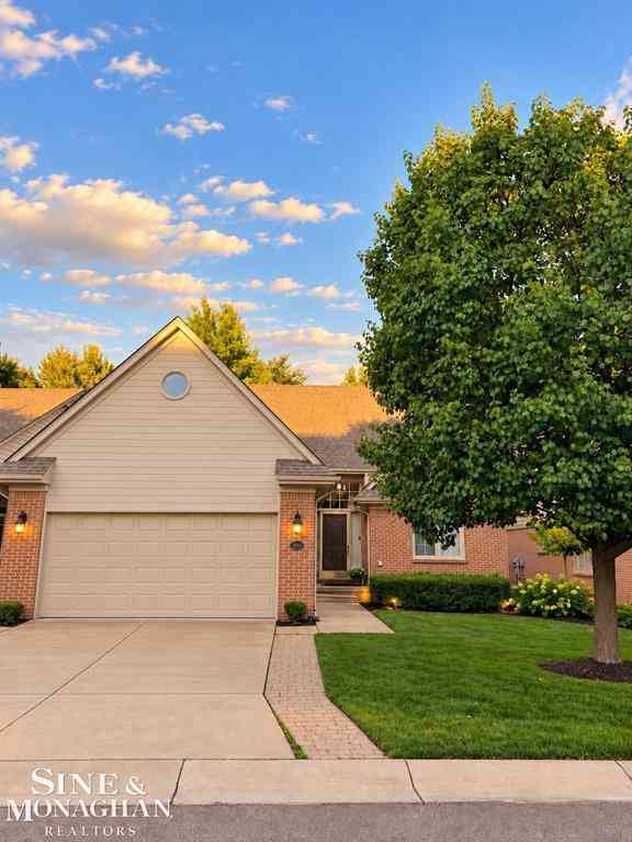 Condo For Sale - 43550 Perignon Drive <br/> Sterling Heights, MI 48314