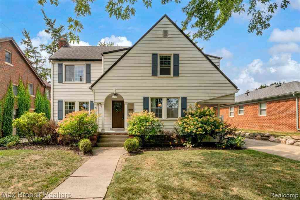 Homes For Sale - 4151 Arlington Drive <br/> Royal Oak, MI 48073