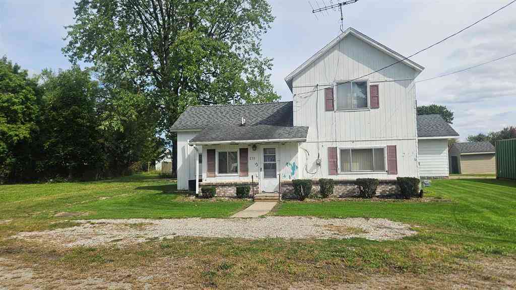 Homes For Sale - 211 S Quarterline Street <br/> Gratiot County, Ashley, MI 48806