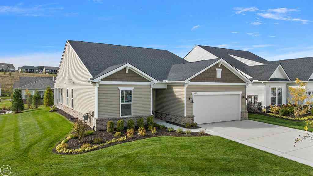 Homes For Sale - 4162 Flagstone Drive <br/> Oakland County, Milford, MI 48381