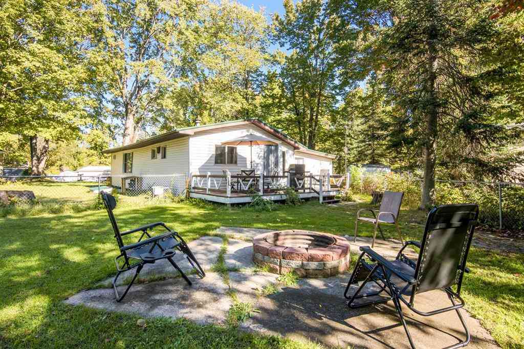 Homes For Sale - 303 Arbutus Avenue <br/> Cadillac, MI 49601