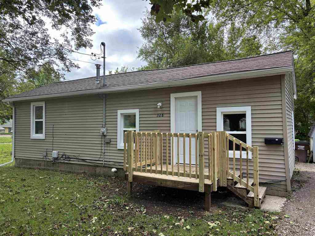 Homes For Sale - 328 Bristol Street <br/> Lenawee County, Adrian, MI 49221