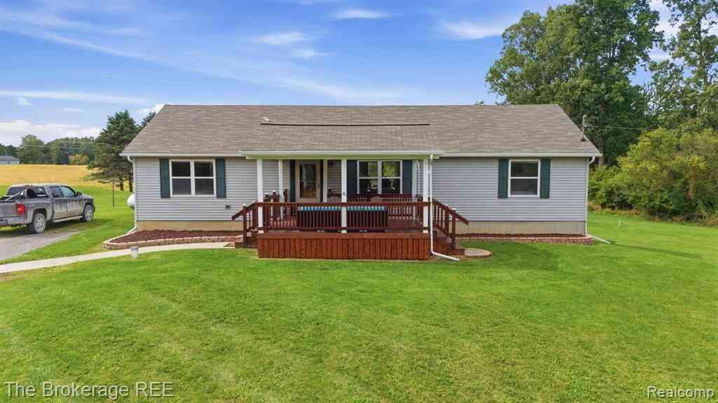 Homes For Sale - 2422 S Henderson Road <br/> Genesee County, Davison, MI 48423