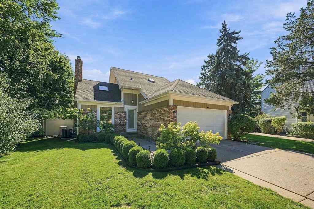 Homes For Sale - 1699 Hanley Court <br/> Birmingham, MI 48009