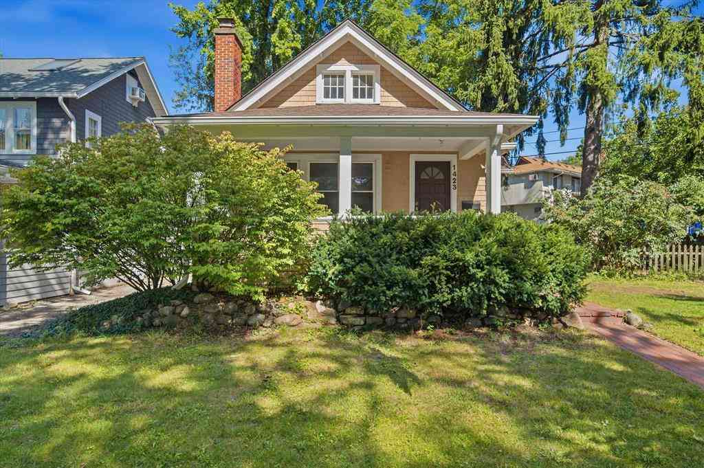 Homes For Sale - 1423 Henry Street <br/> Ann Arbor, MI 48104