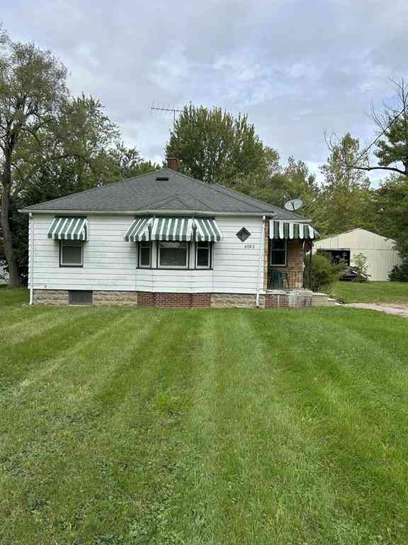 Homes For Sale - 6302 Corunna Road <br/> Flint, MI 48532