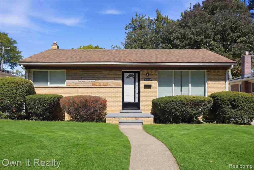 Homes For Sale - 1721 Rowland Avenue <br/> Oakland County, Royal Oak, MI 48067
