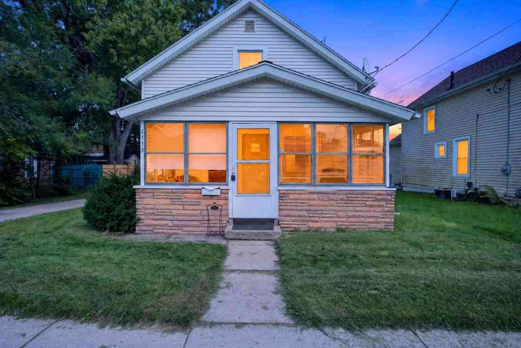 Homes For Sale - 1113 Hamilton Street <br/> Jackson, MI 49202