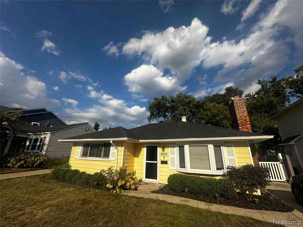 Homes For Rent - 4614 Olivia Avenue <br/> Royal Oak, MI 48073