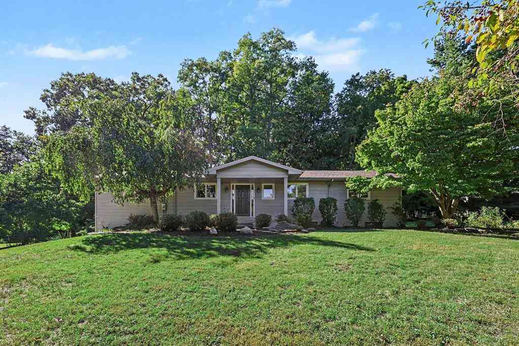 Homes For Sale - 24635 Power Road <br/> Farmington Hills, MI 48336