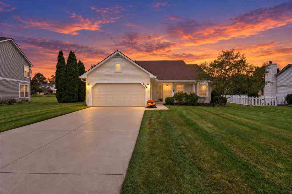Homes For Sale - 2730 Silver Spring Drive <br/> Ann Arbor, MI 48103