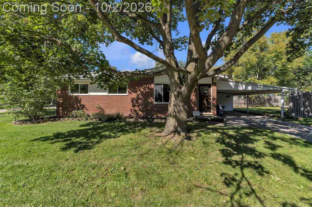 Homes For Sale - 2820 Hollywood Drive <br/> Ann Arbor, MI 48103