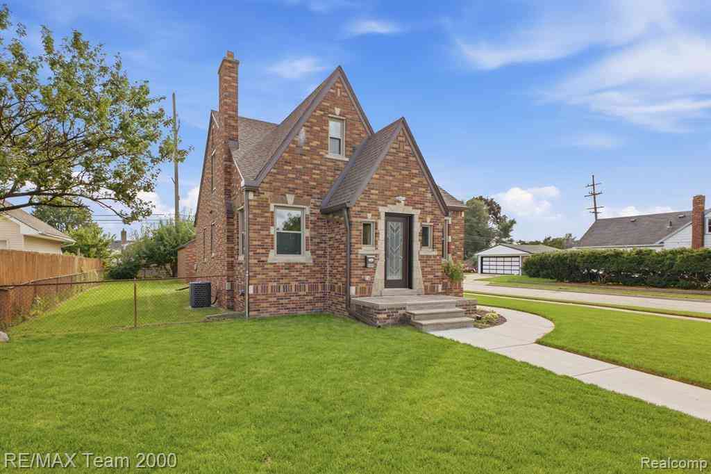 Homes For Sale - 5808 Merriman Road <br/> Wayne County, Garden City, MI 48135