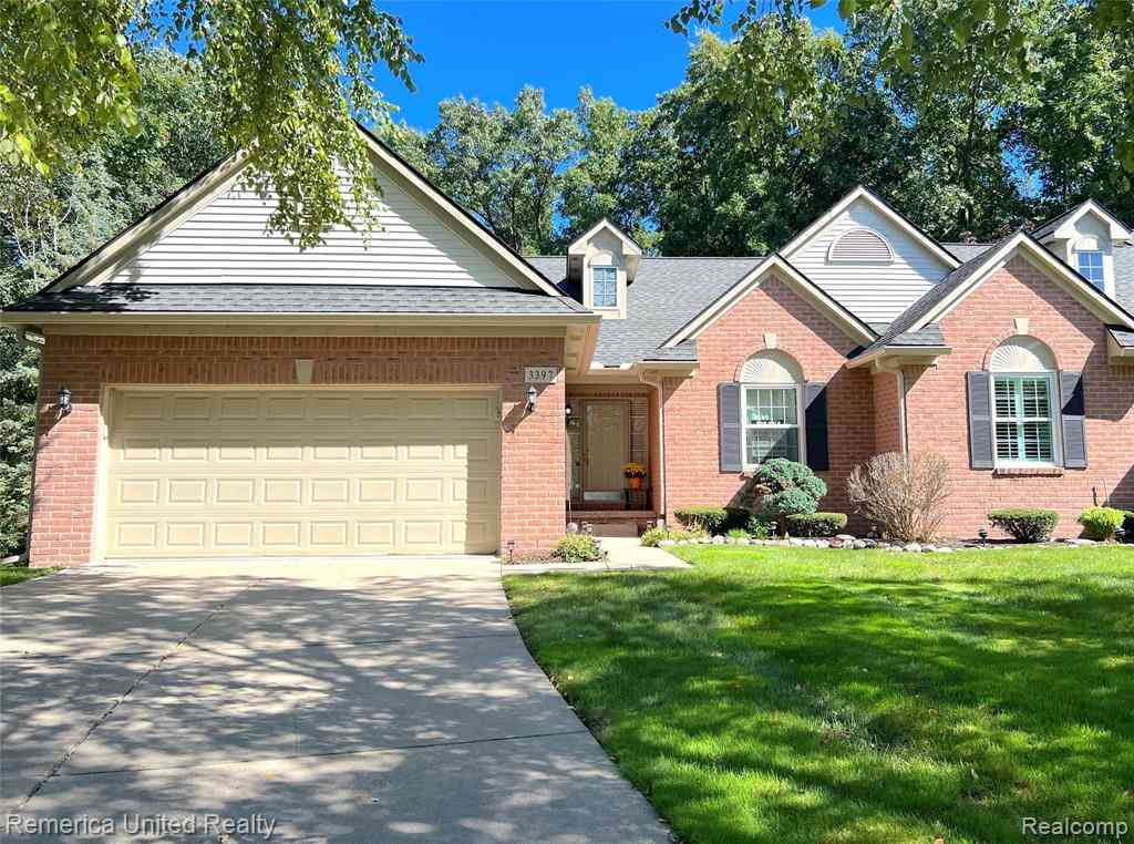 Condo For Sale - 3397 Dewdrop Lane <br/> Howell, MI 48843